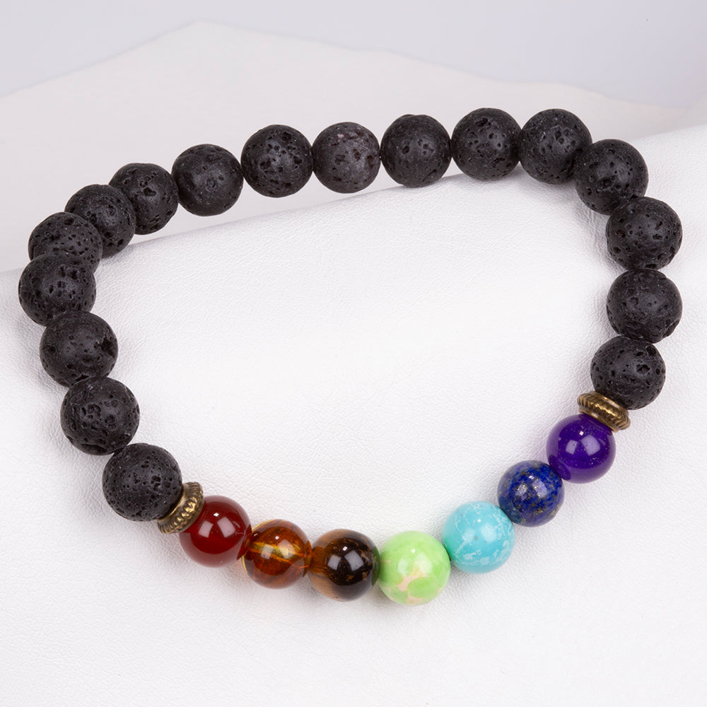 Náramek z čakry z lávového kamene – 20 cm, ohebný, se zlatou dekorací