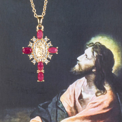 Rubínový přívěsek kříž s řetízkem